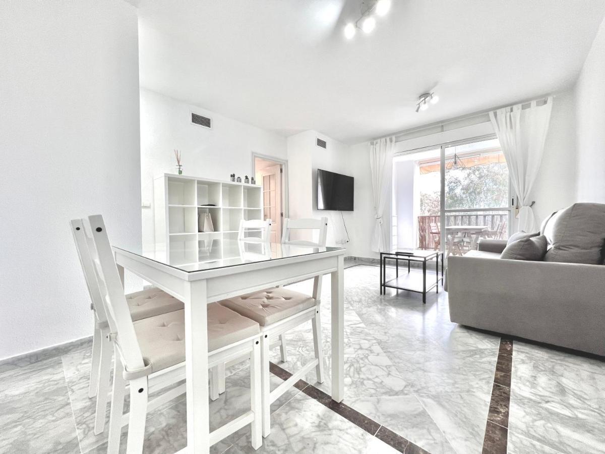 Apartment Albatros In Puerto Banus 150 Meters From The Beach Marbella Exterior foto